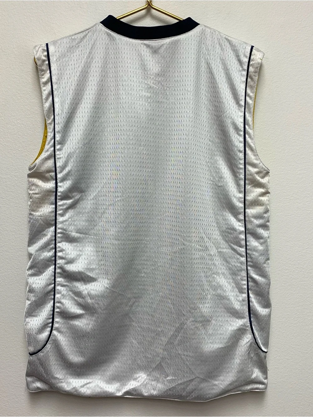Vintage Nike Indiana Pacers Basketball Jersey Reversible Youth XL Embroidered